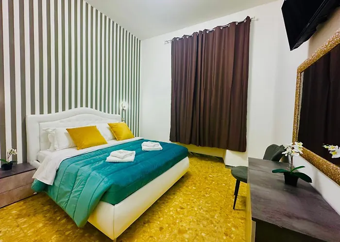 Termini Down-town Πανσιόν